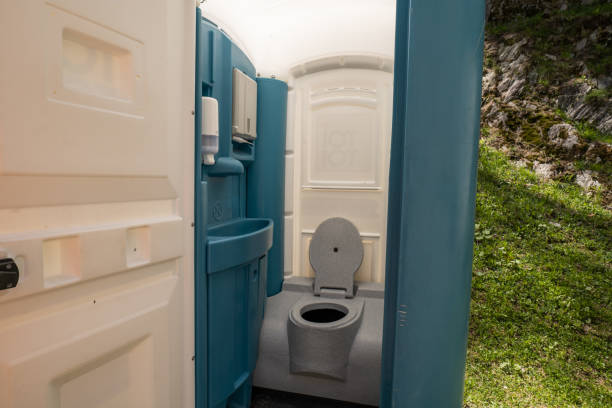 Types of Portable Toilets We Offer in Polk City, FL